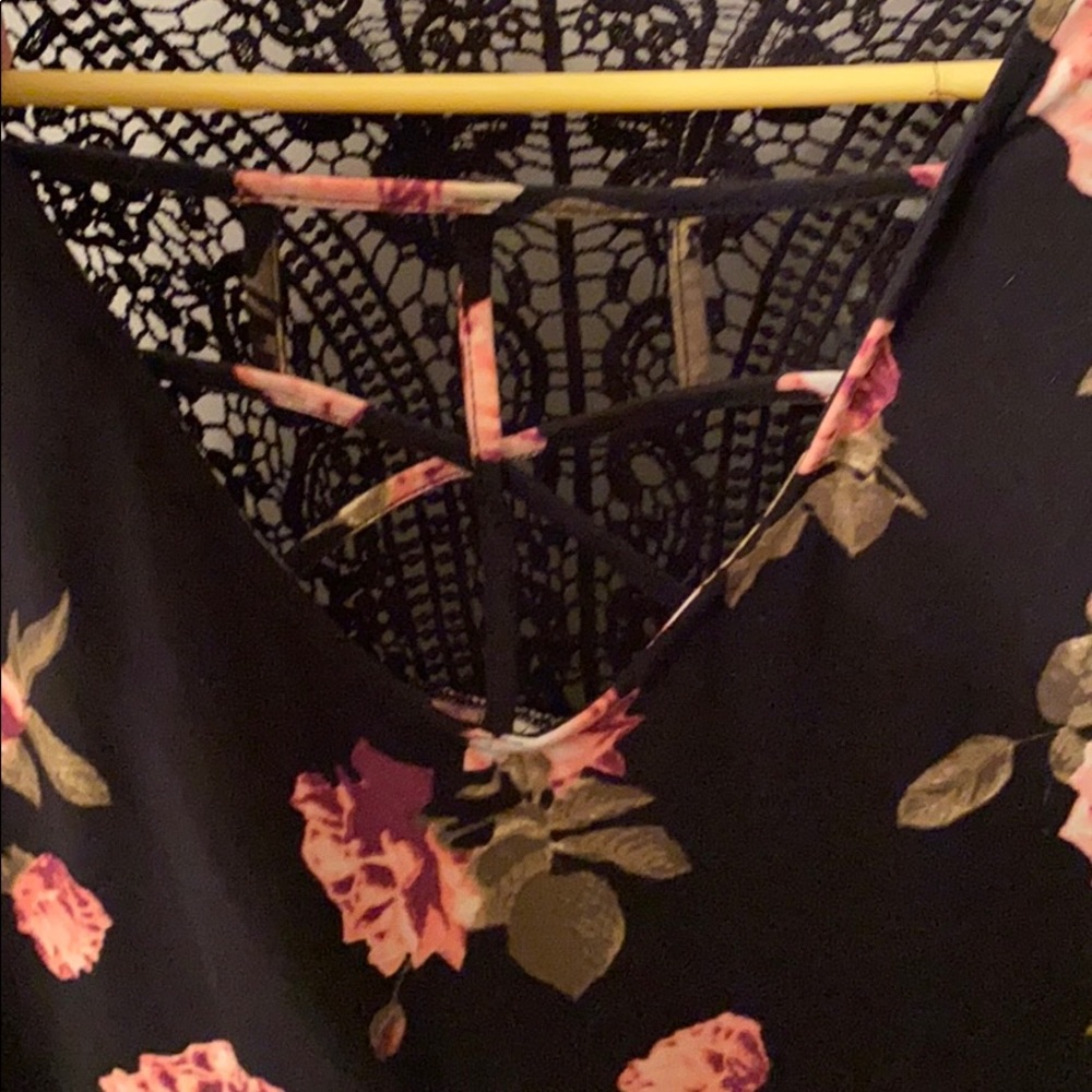 Floral Shirt - Picture 2 of 3